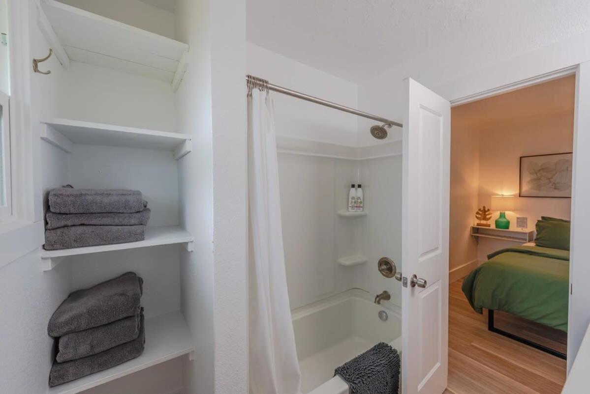 #Stayinmydistrict Coos Bay Cypress Cottage Eksteriør bilde