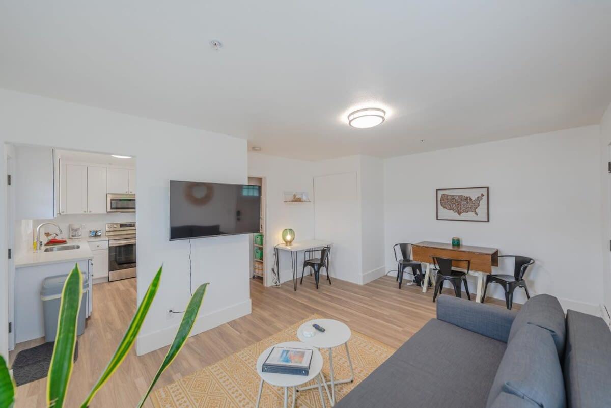 #Stayinmydistrict Coos Bay Cypress Cottage Eksteriør bilde